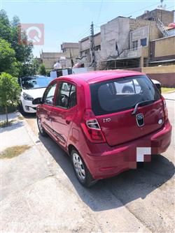 هیوندای i10